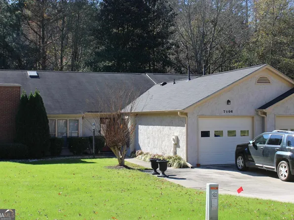 7106 Forest Ln, Union City, GA 30291