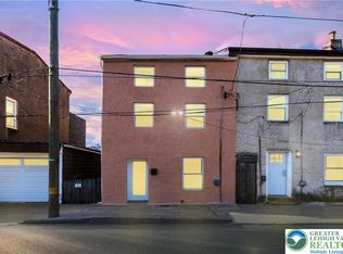 4664 Canton St, Philadelphia, PA 19127