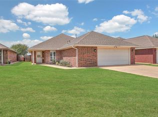 2809 Hunter Pointe, Altus, OK 73521