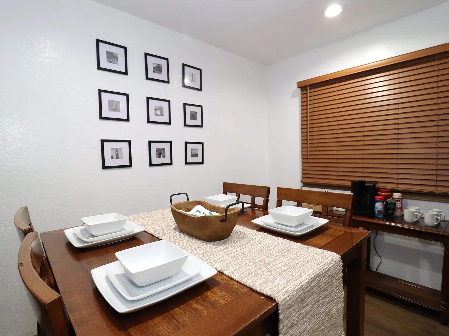 5 bed, 1040 sqft, $3,100 — Photo 4