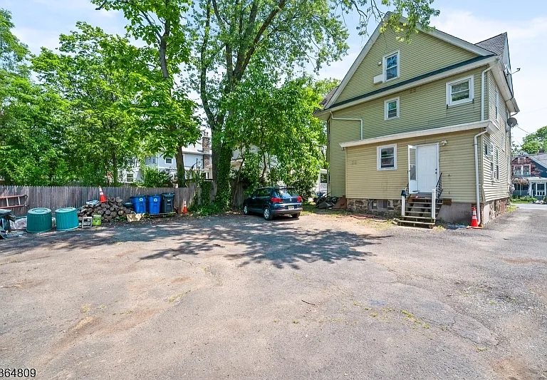 26 Hillside Ave — Photo 16