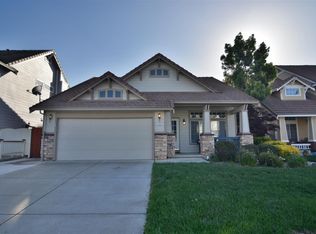 585 Canyonwood Dr, Brentwood, CA
