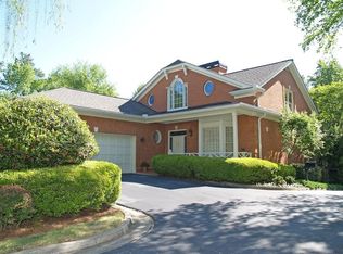 30 Ridgemere Trce, Sandy Springs, GA 30328