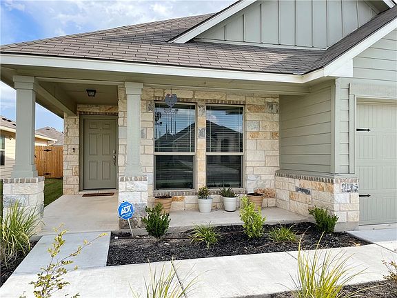2nd image of 226 Reagor Dr