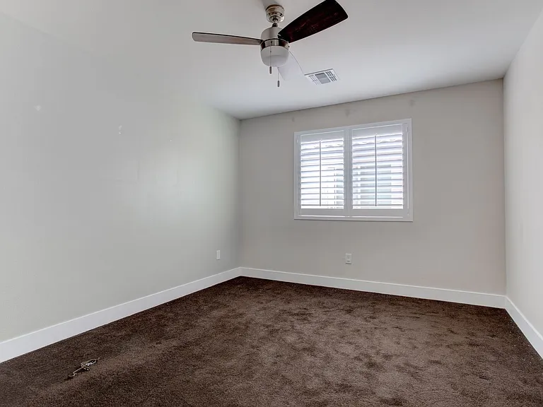 9020 Nopah Peak Ct — Photo 23