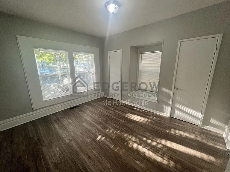 839 Alpine Ave NW #1 — Photo 4