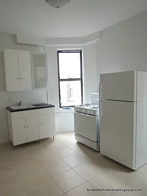 Rented by Bohemia Realty Group | media 26