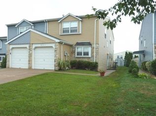 8321 Dorcas St, Philadelphia, PA 19152