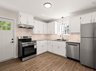 9 Deyoung Dr, Eastern Passage, NS B3G 1N2