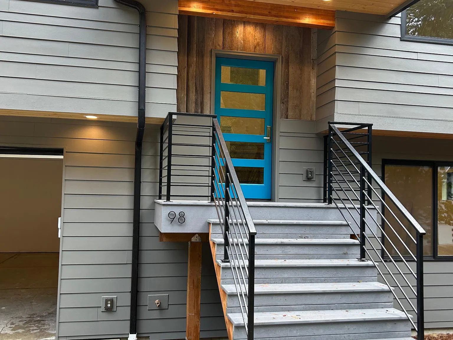 98 Honeycomb Ln — Photo 4