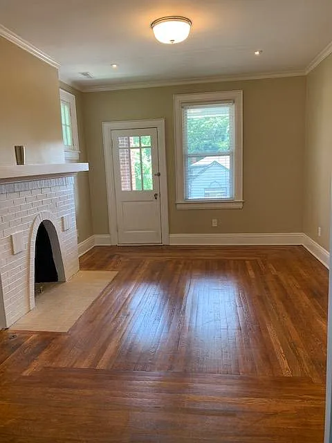 2 bed, 1000 sqft, $900 — Photo 3