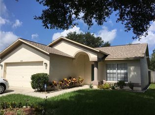 1626 Elk Spring Dr, Brandon, FL 33511