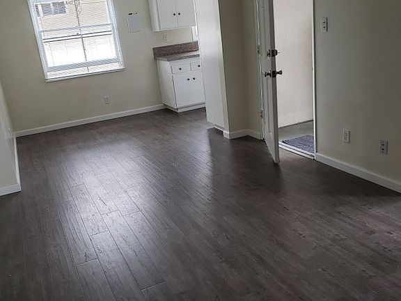 5th image of 684 San Marino Dr #631