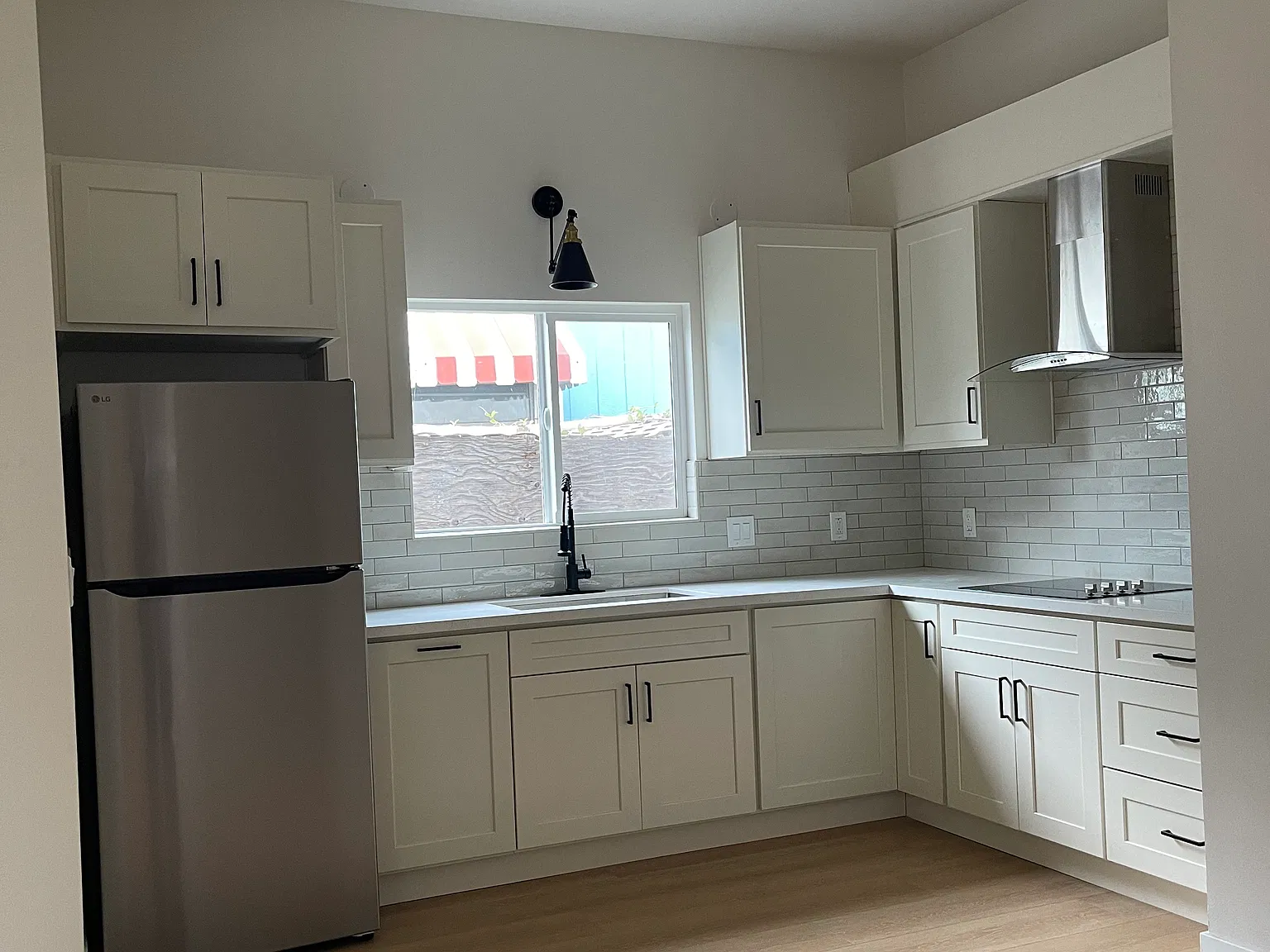 2 bed, $2,500 — Photo 2