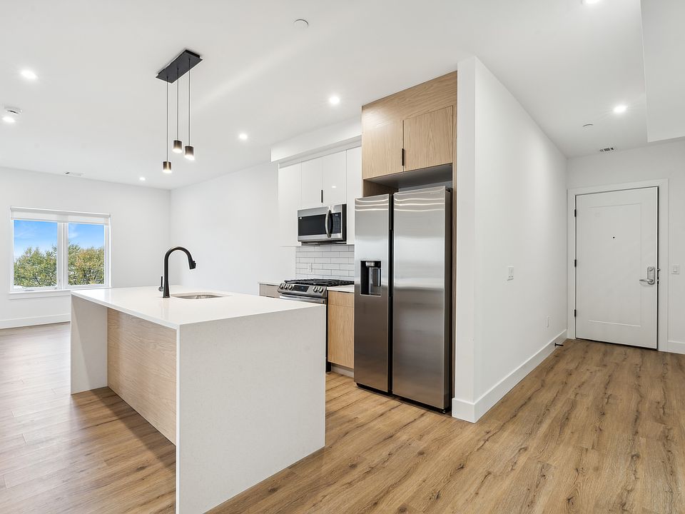 2 bedroom kitchen - 07