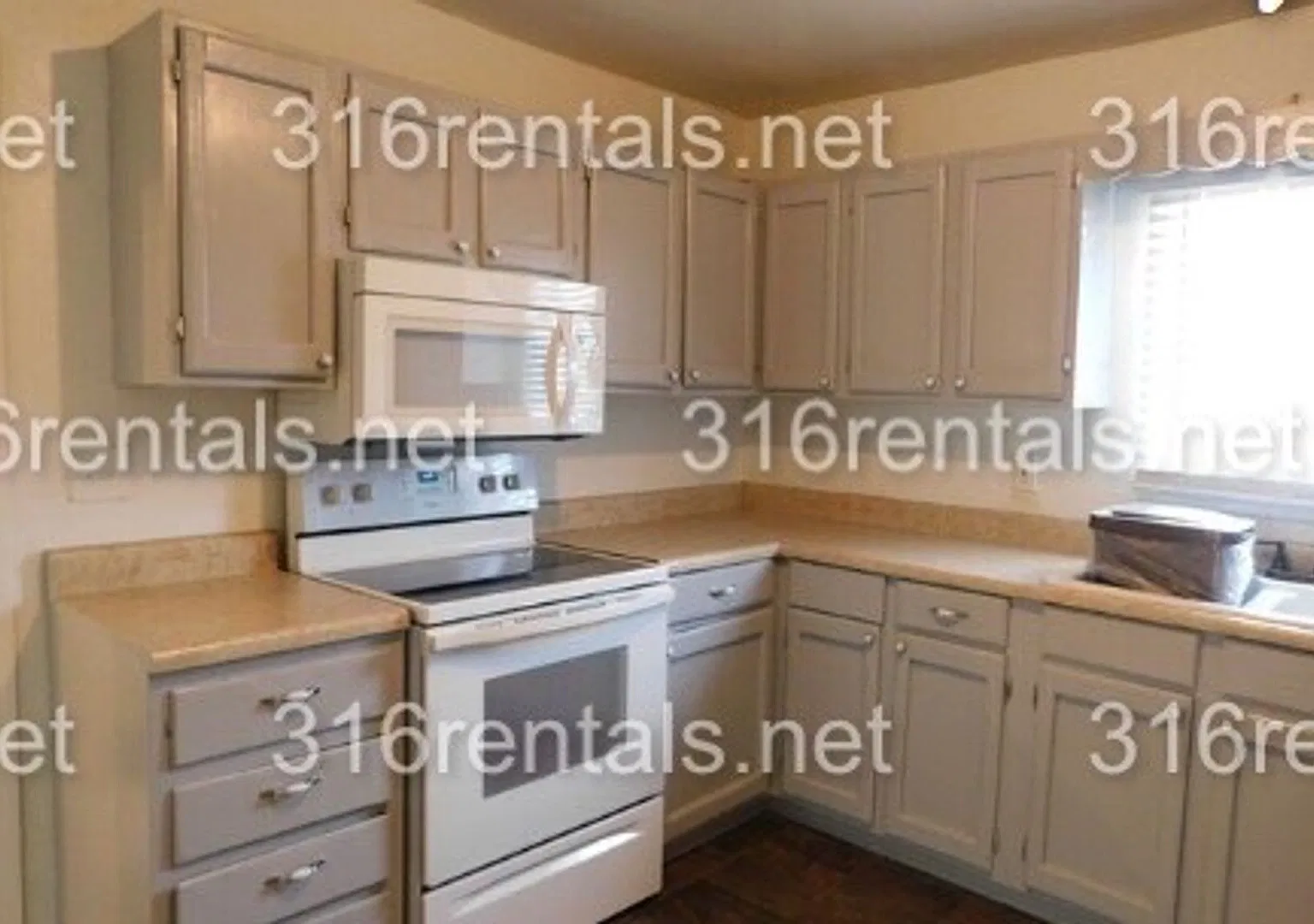 **Coming Soon** $1,175/mo - 621 Osage - 3 Bed / 1 Bath — Photo 4
