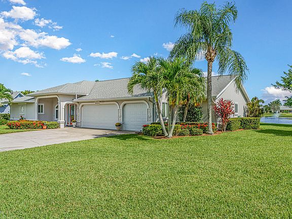 2nd image of 1500 Chesapeake Ct