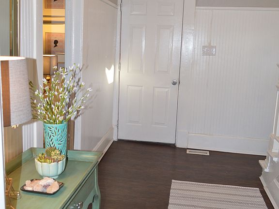 5th image of 608 E Vilas Ave