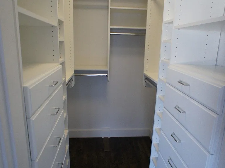 170 Bowen St #3 — Photo 10