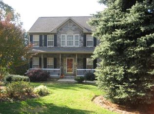 9723 Hall Rd, Frederick, MD 21701