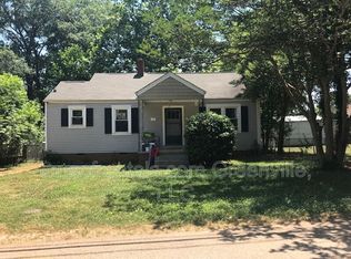 9 Edwards St, Greenville, SC 29609