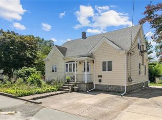101 Arlington Ave #1, Warren, RI 02885