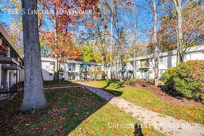964 S Lincoln St — Photo 6