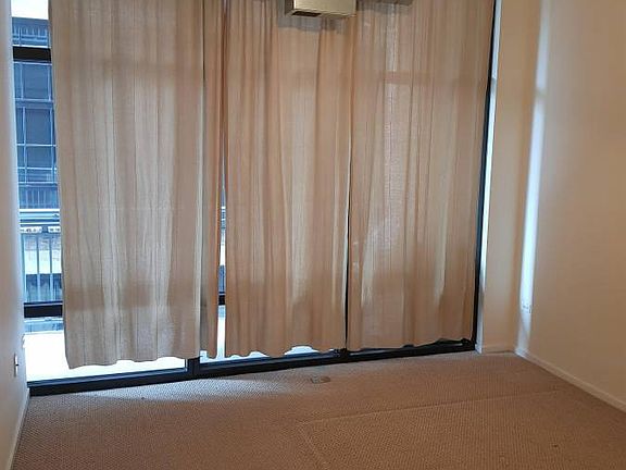5th image of 520 S State St APT 1014