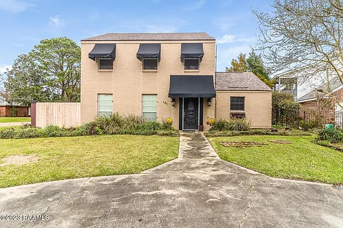 101 Chateau Pl Photo 1