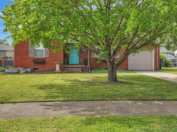 2730 E 2nd St, Tulsa, OK 74104