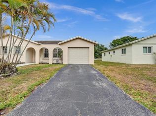 22765 SW 65th Ter, Boca Raton, FL 33428