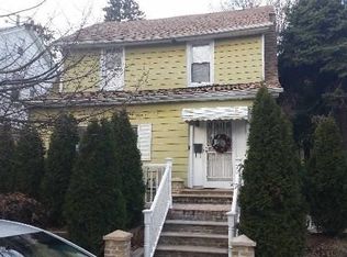 18711 Wexford Ter, Jamaica, NY 11432