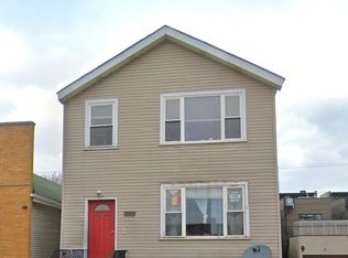 2220 W Grand Ave #3, Chicago, IL 60612