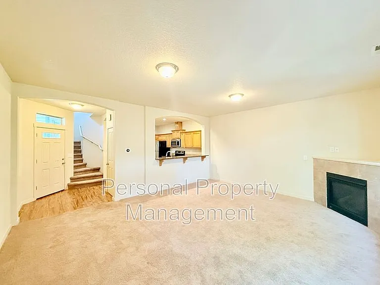 2406 NE 130th Ave — Photo 4