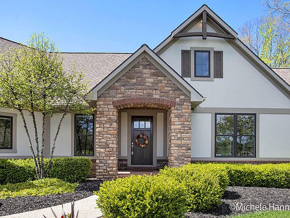4th image of 8927 Rodao Ct SE