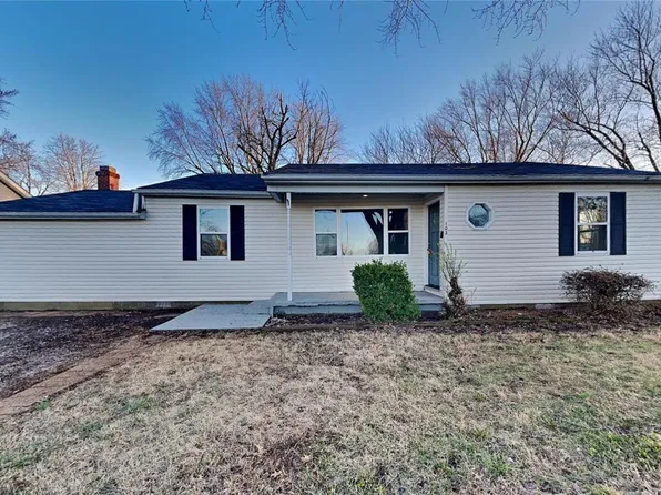 102 Stites Ave, Fairview Heights, IL 62208