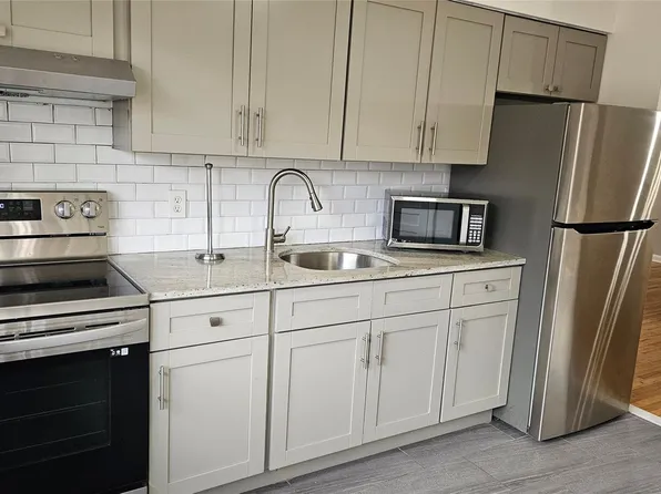 810 Blooming Grove Turnpike #73, New Windsor, NY 12553