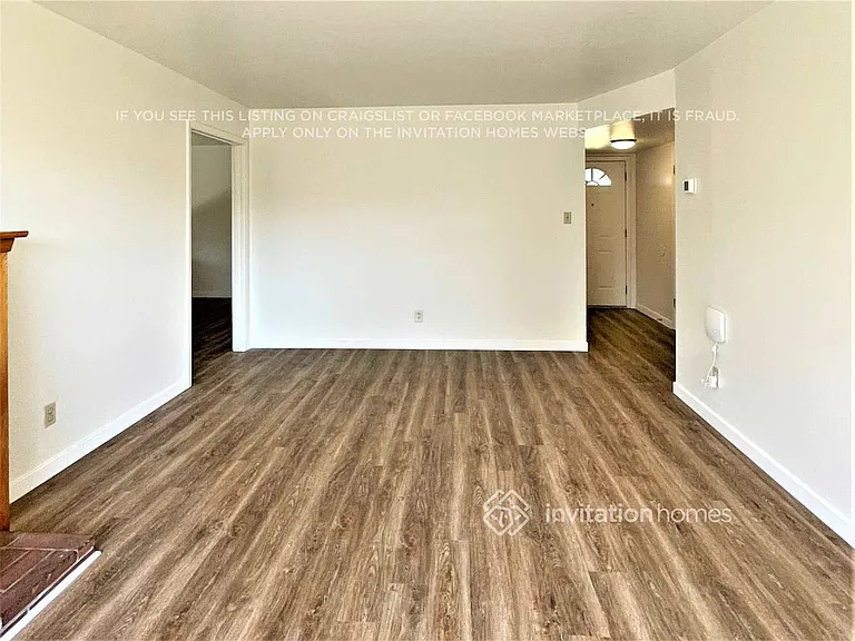 7030 Tamoshanter Way — Photo 4