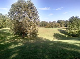 1300 E Romaine Rd, New Harmony, IN 47631