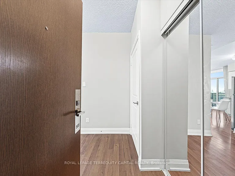 85 N Park Rd #505 — Photo 5
