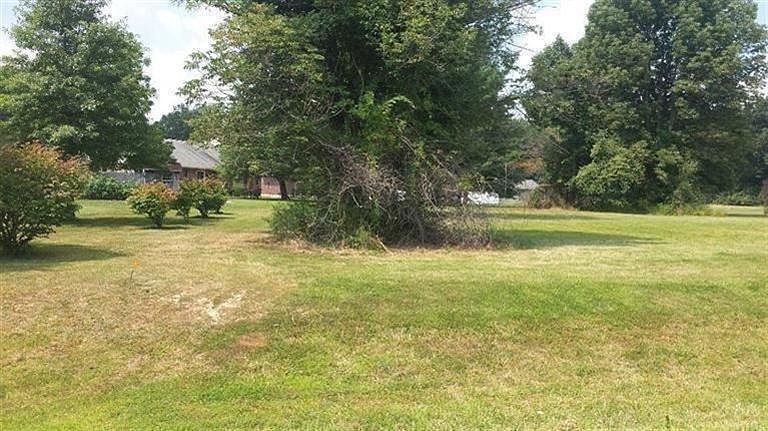 1st image of 1597 Fredrickstrasser Dr
