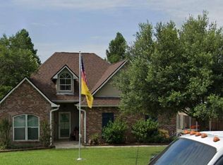 13244 Arnold Rd, Walker, LA 70785