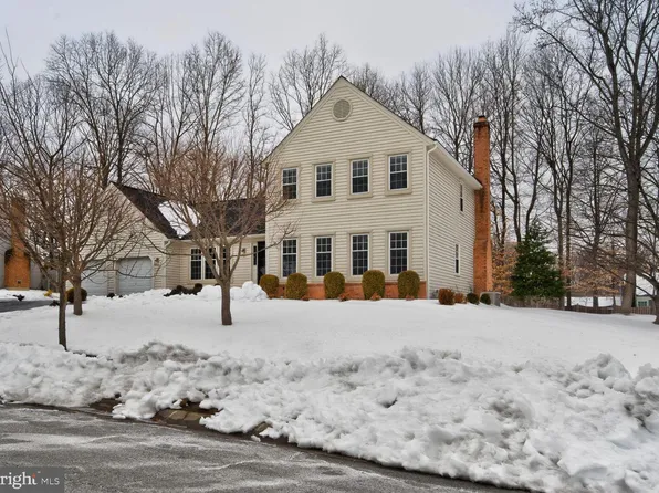 2703 Belle Crest Ln, Silver Spring, MD 20906