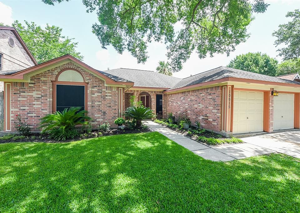 1st image of 10915 Idlewood Ct