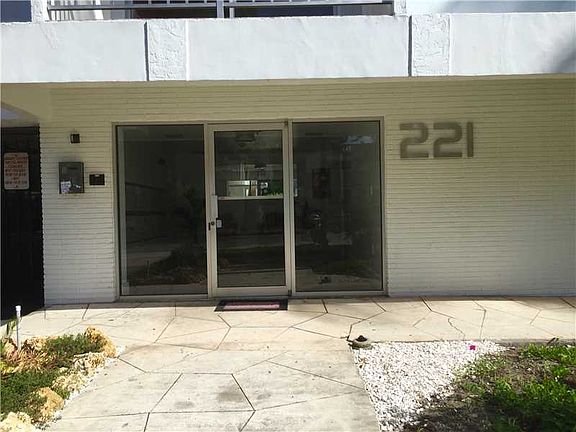 2nd image of 221 Meridian Ave APT 514