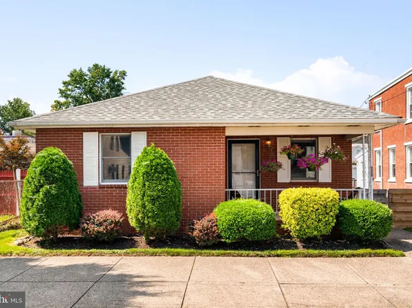 220 Lafayette St, Bristol, PA 19007