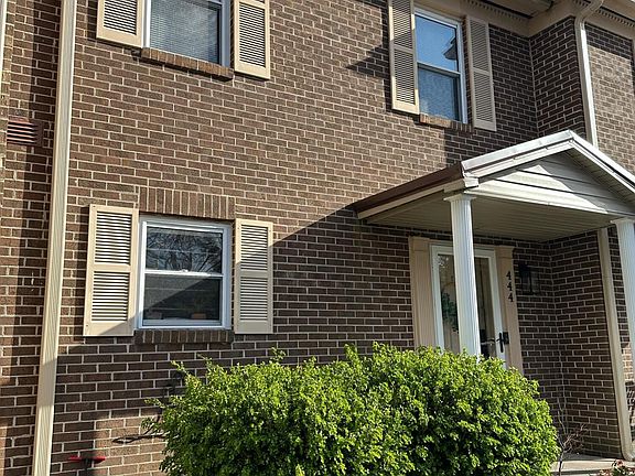 3rd image of 444 Woodland Ct SE #444