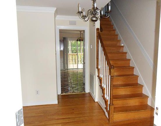 3rd image of 2201 Oak Water Ct