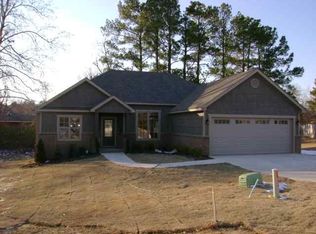 725 Odell Trl, Jonesboro, AR 72401