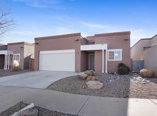 5704 Vulcan Vista Dr NE, Albuquerque, NM 87111